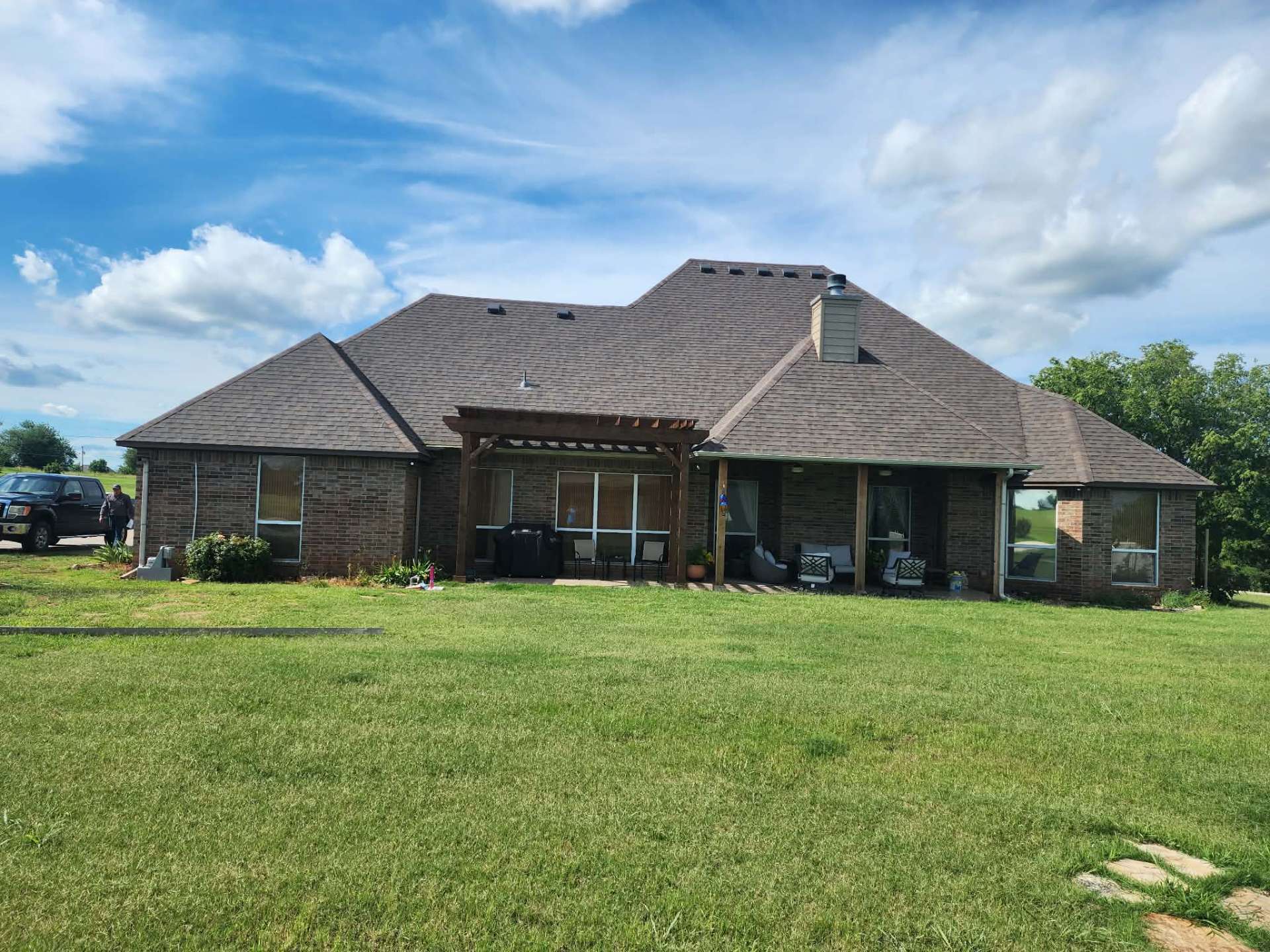 Completed roof replacement β clean architectural shingles